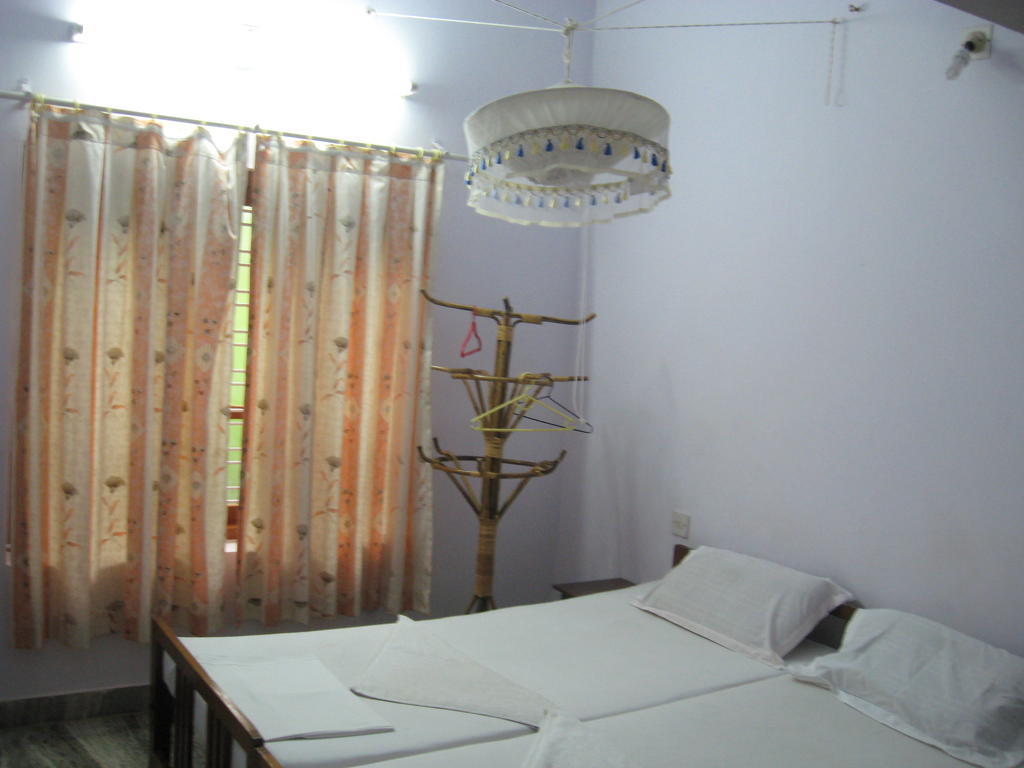 Jickys Nest Hotell Varkala Rum bild